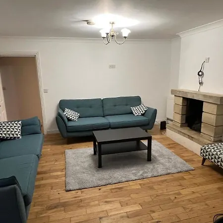 Two Bedroom شقة